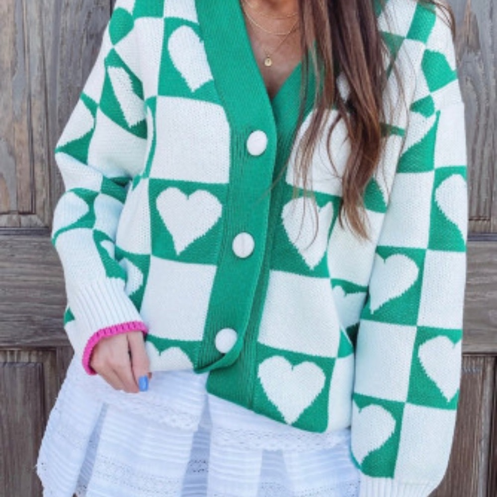 Green and White Heart Pattern Sweater